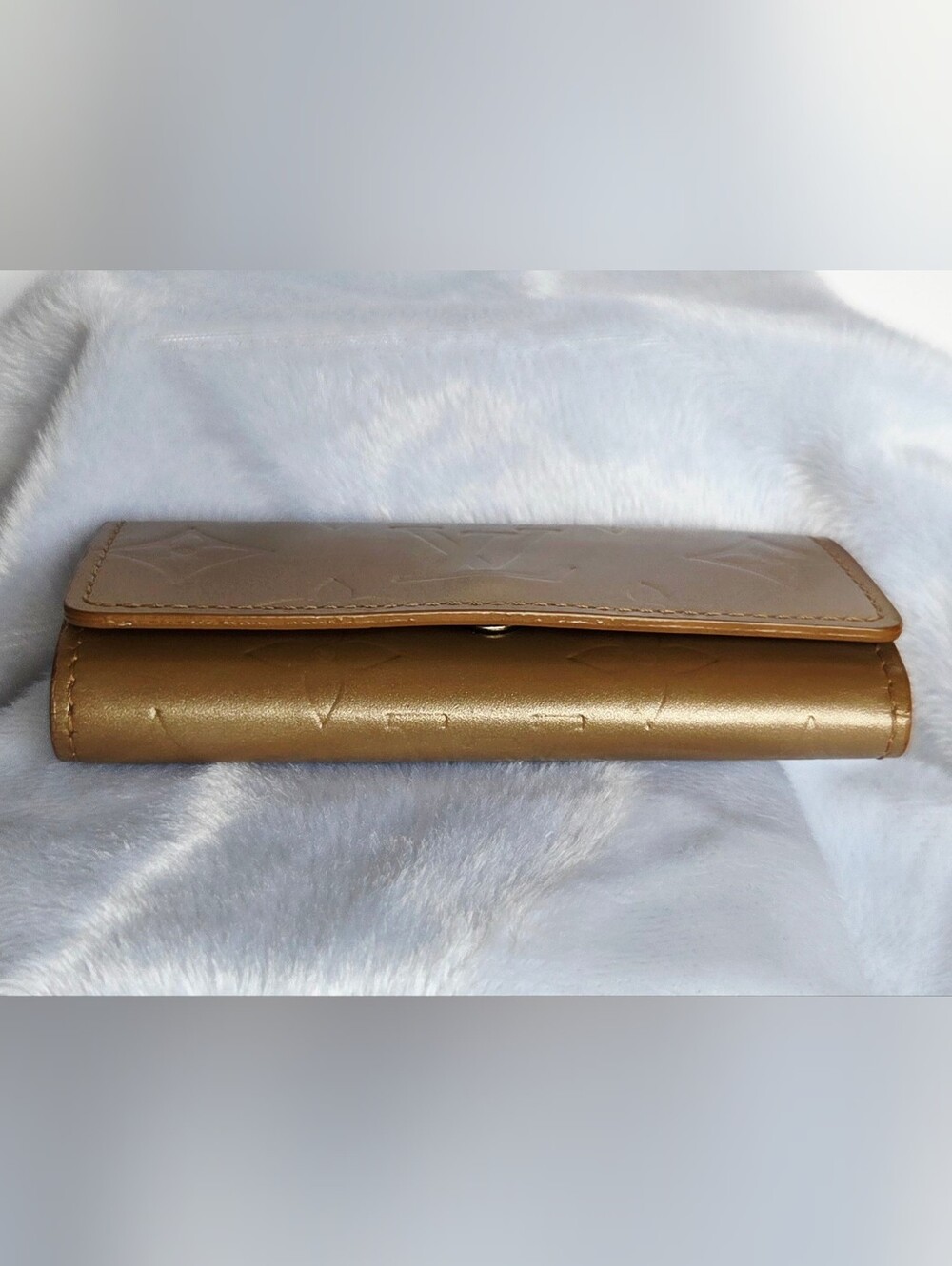 Louis Vuitton Vernis Key Holder - Picture 12 of 16
